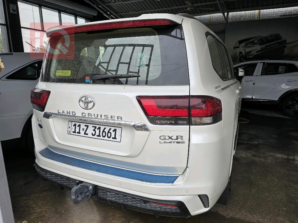 تويوتا لاندكروزر